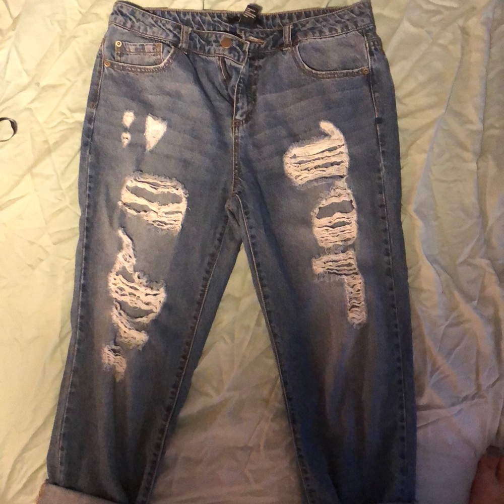 High waisted jeans